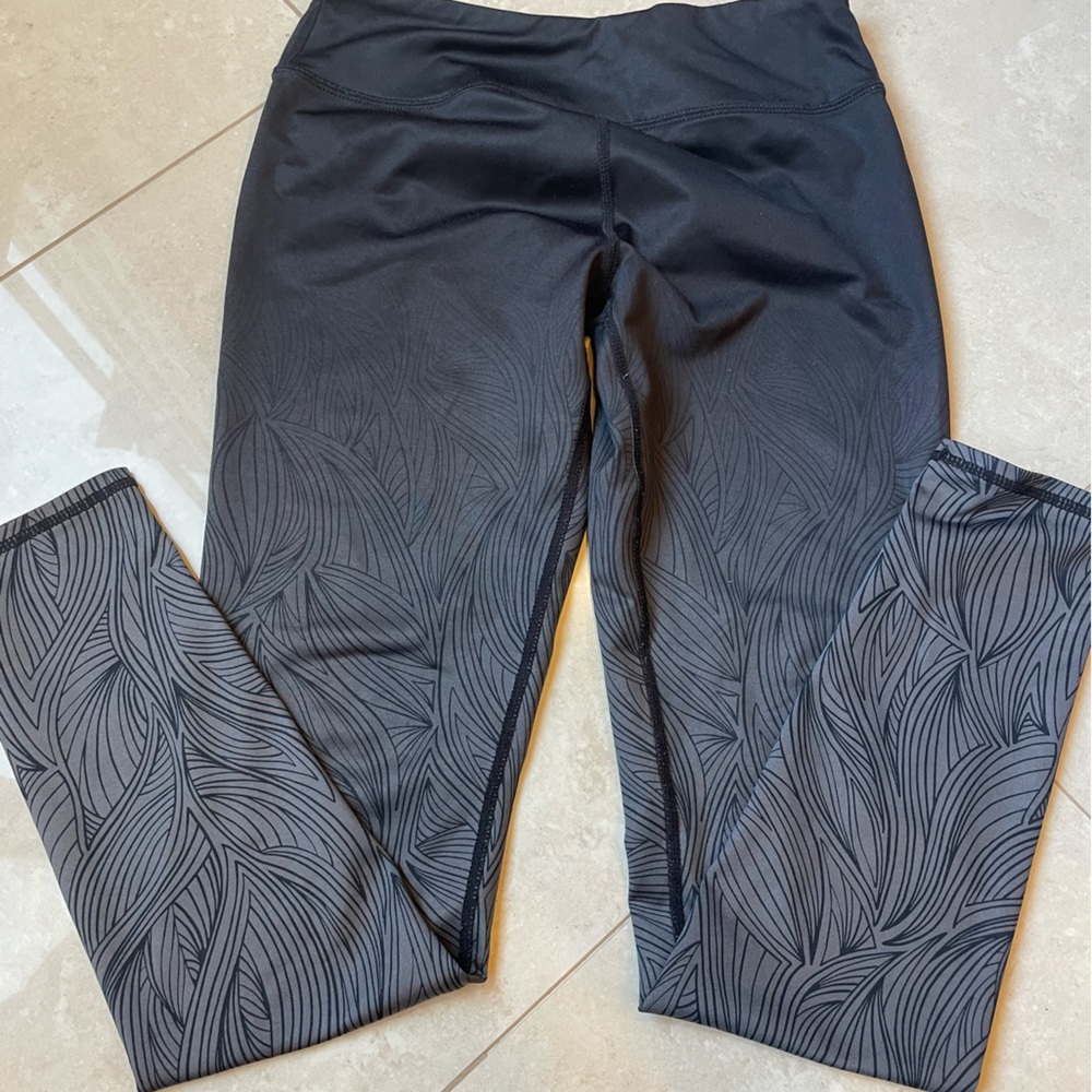 Zella patterned leggings